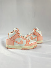 Load image into Gallery viewer, Nike Dunk Hi “Arctic Orange 1985” (Size 6W)
